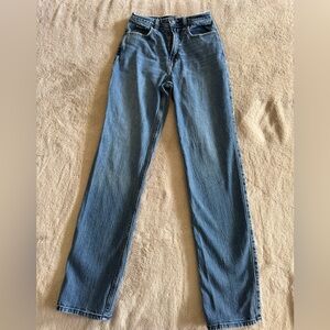 Hollister Women’s Ultra High -Rise 90s Straight  Jeans 25 L